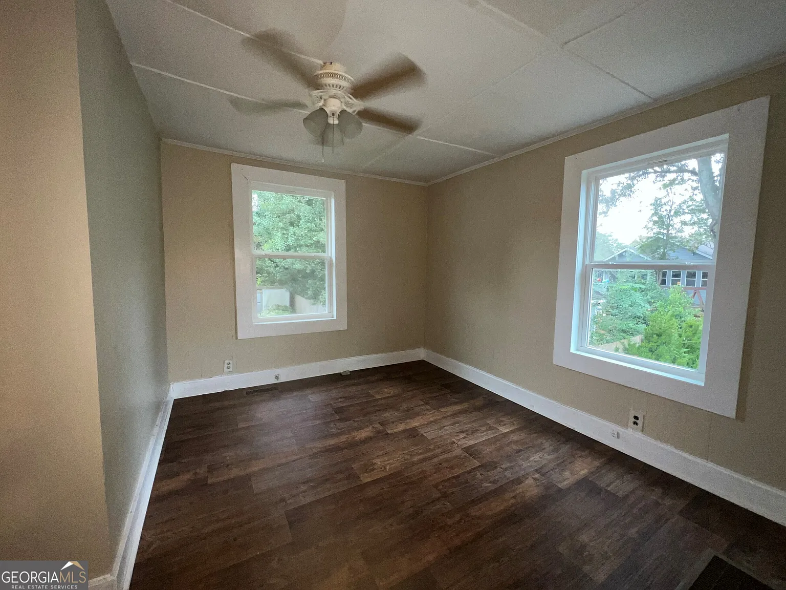 2 bed, 1.5 bath, 750 sqft, $1,000 — Photo 3