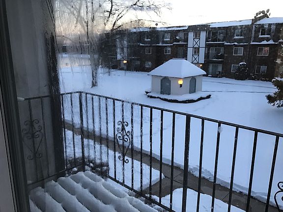3rd image of 9447 Bay Colony Dr APT 2N