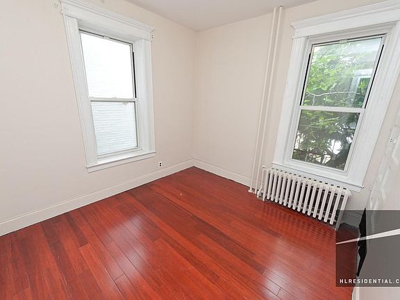 4th image of 3466 37th St #2
