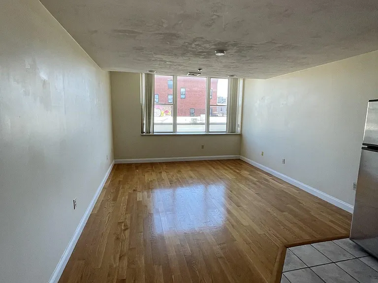 15 Pearl St #5 — Photo 12