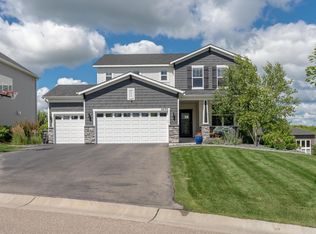 2630 Isabelle Dr, Victoria, MN 55386