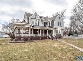 511 Main St, Centerville, SD 57014