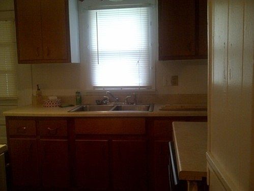 2nd image of 1414 S Harris Ave