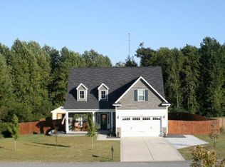 145 Islay Dr, Cameron, NC 28326