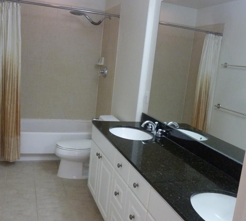 Master has Jack & Jill sinks