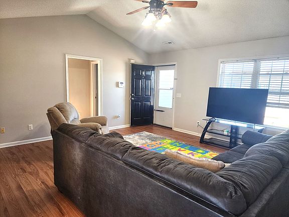 2nd image of 7505 Brittany Lakes Dr