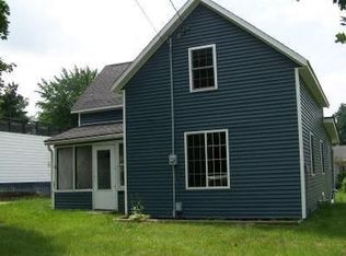 411 7th Ave W, Durand, WI 54736