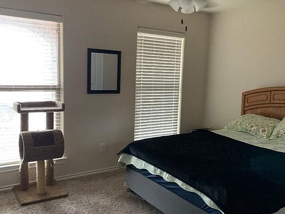 5th image of 9901 Desert Ave