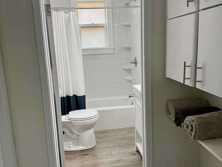 extra storage in hallway + bathroom