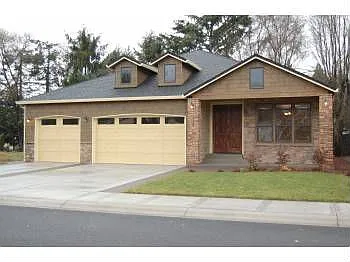 223 Misty Ln photo 1