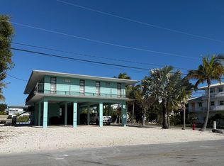 887 Bay Dr, Summerland Key, FL 33042