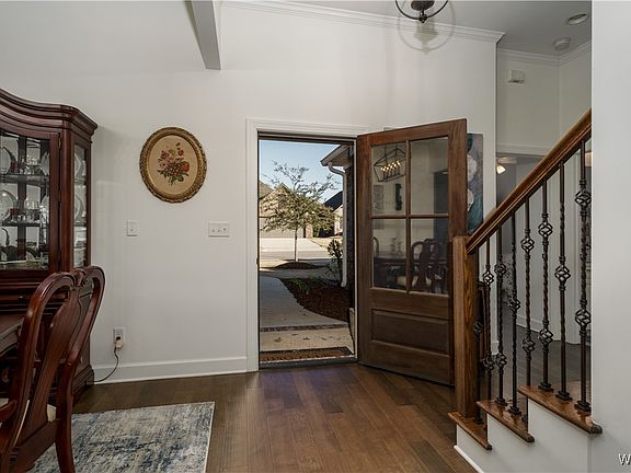 3rd image of 11416 Stella Way