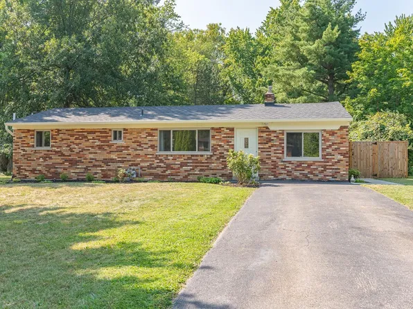 9329 Greenhedge Ln, Loveland, OH 45140