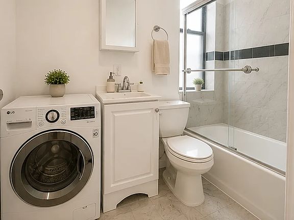4th image of 110 9th Ave APT 4C