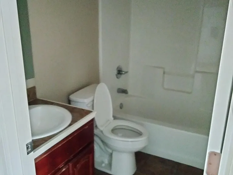 620 W 5th St #624 — Photo 5