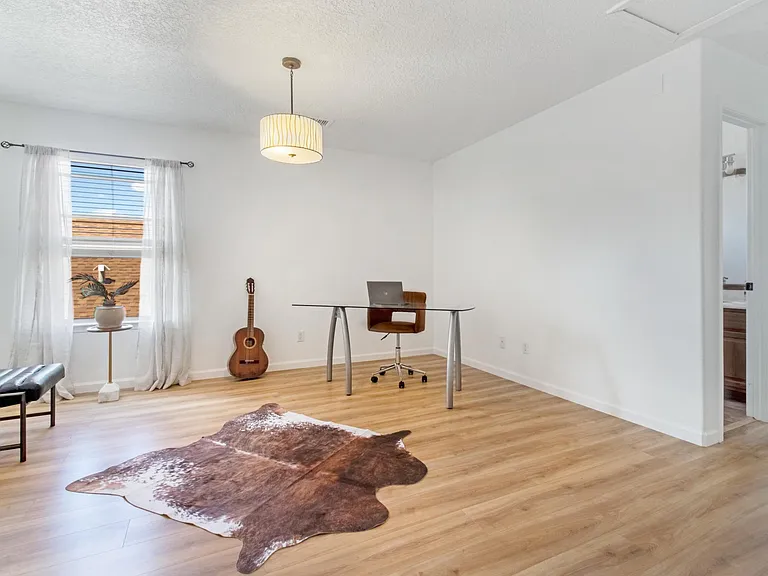 9223 Drolet Dr NW — Photo 12