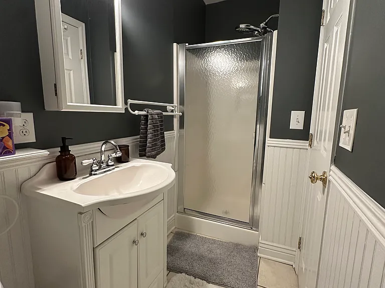 359 Fox St — Photo 17