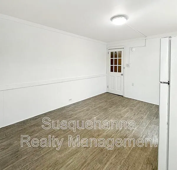 344 N Mulberry St #3 — Photo 7
