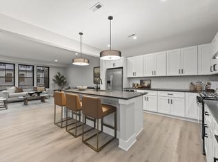 535 W Chapel St, Columbus, OH 43215