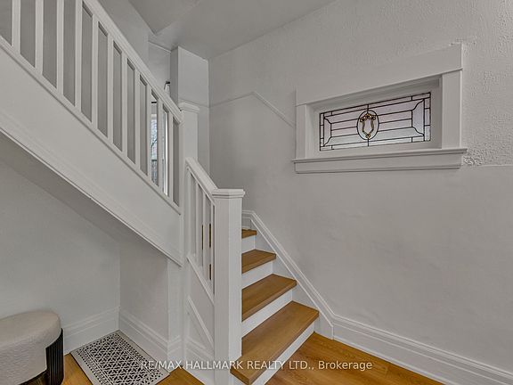 5th image of 49 Ravina Cres