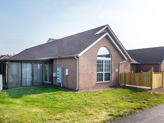 2nd image of 4979 Meadow Run Dr
