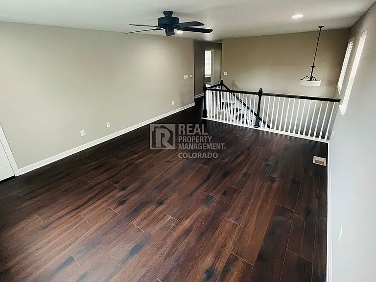 550 Gallegos Cir — Photo 6
