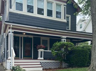 50 Lancaster Rd, West Hartford, CT 06119