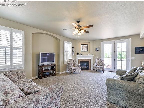 5th image of 1113 Crescent Dr