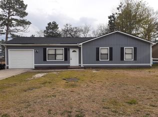 6417 Worthington Dr, Fayetteville, NC 28304