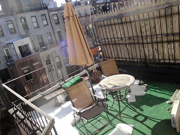 4th image of 112 W 76th St APT 3R