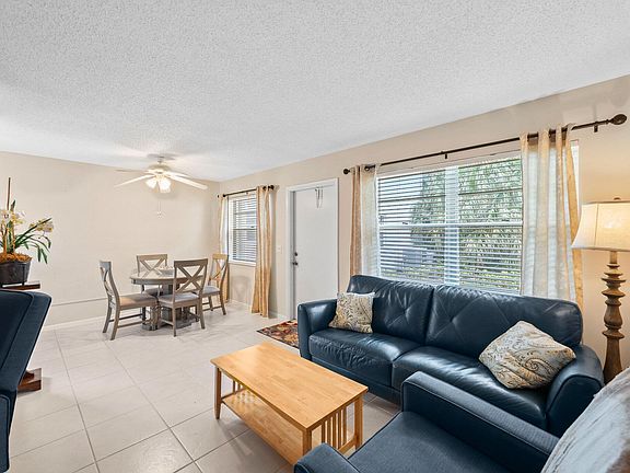 5th image of 2600 SE Ocean Boulevard #W5