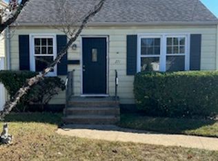 271 Semton Blvd, Franklin Square, NY 11010