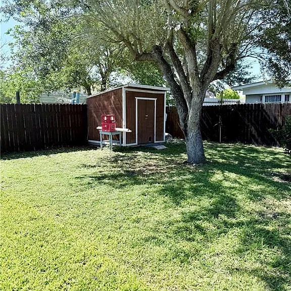 1003 Alta Vista Dr — Photo 14