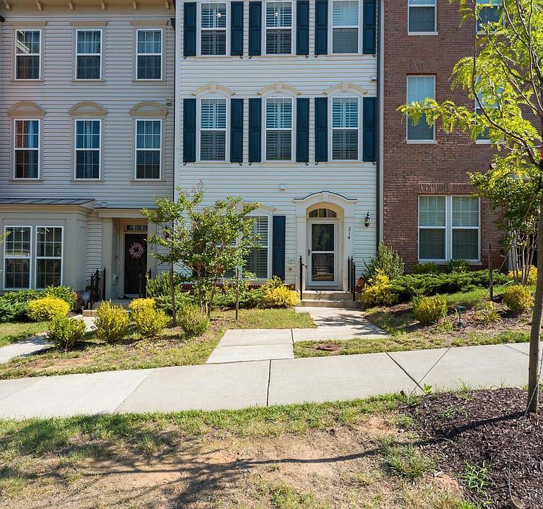 Welcome to 214 Freesia Lane!