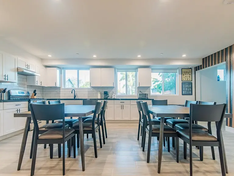 1411-1413 W 255th St #B13 — Photo 17