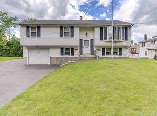 670 Bee St, Meriden, CT 06450