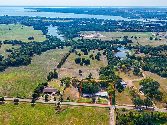 2nd image of 205 Peach Tree Rd