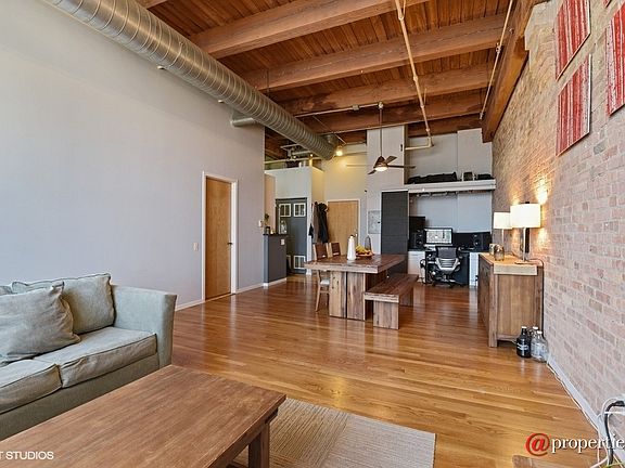 Living Room / Dining Room