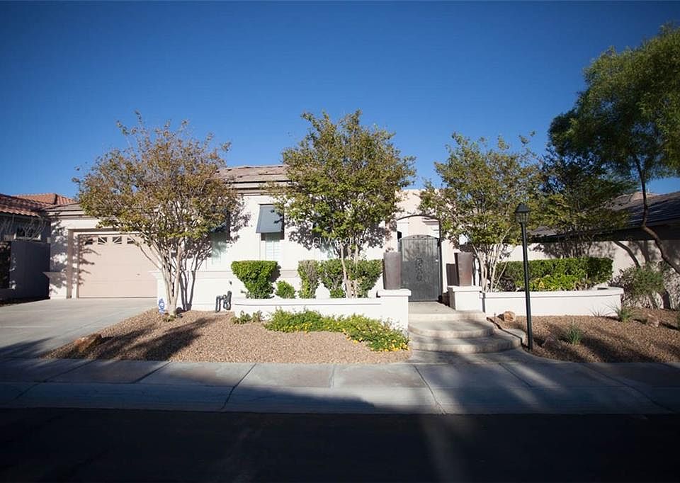 1st image of 3192 Santolina Dr