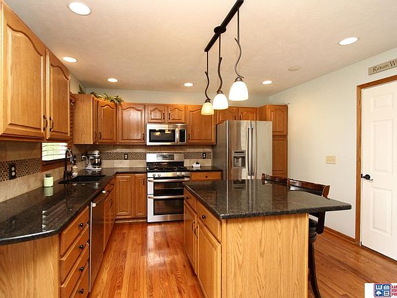 2nd image of 2880 Katelyn Cir