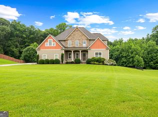 360 Grandmas Ln, Fayetteville, GA