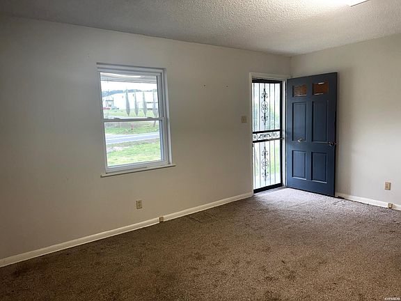3rd image of 307-307 Carpenter Dam Rd #311