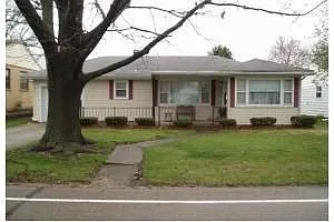 342 Illinois Dr photo 1
