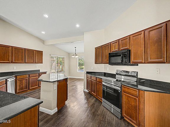 3rd image of 18312 W MAUNA LOA Lane