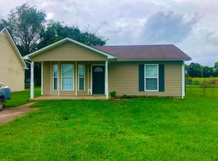 1003 Shadow Ridge Ave, Oak Grove, KY 42262