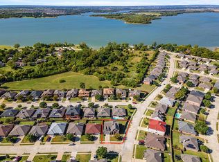 253 Flatwood Dr, Little Elm, TX 75068