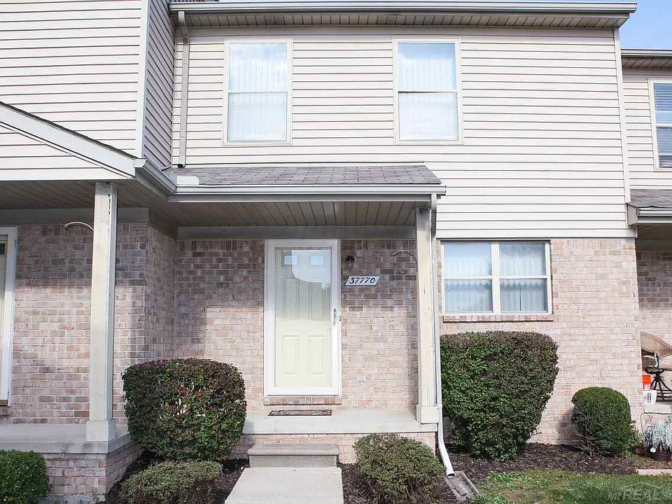 1st image of 37770 Charter Oaks Blvd