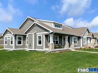 2056 SW Cascade Falls Dr, Ankeny, IA 50023