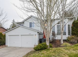 8009 Crown Ridge Blvd, Arlington, WA 98223