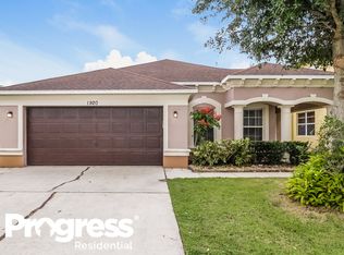 1920 Strathmore Cir, Mount Dora, FL 32757